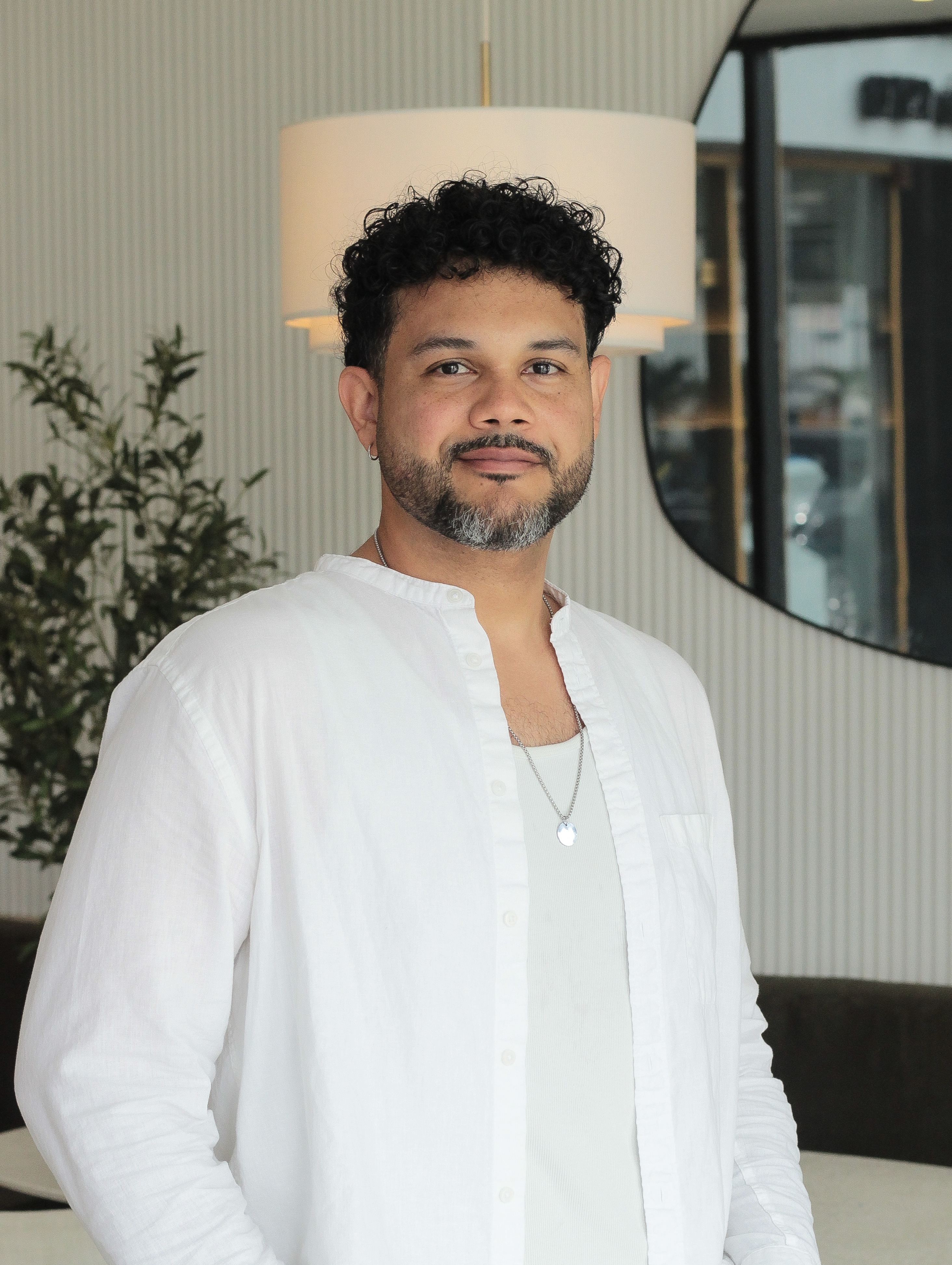 Rainier Villarreal — Director Creatura